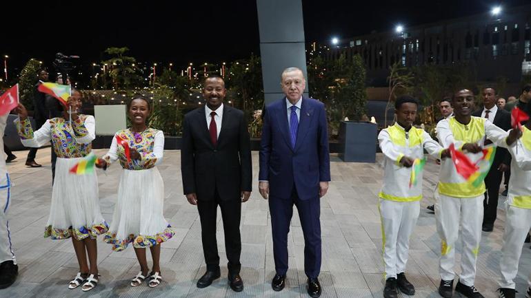 SON DAKİKA | Cumhurbaşkanı Erdoğan, Etiyopya dönüşü gazetecilerin sorularını yanıtladı