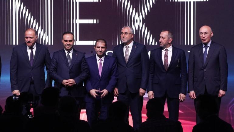 2030a dek 10 milyar dolarlık veri merkezi ve yapay zeka yatırımını harekete geçireceğiz