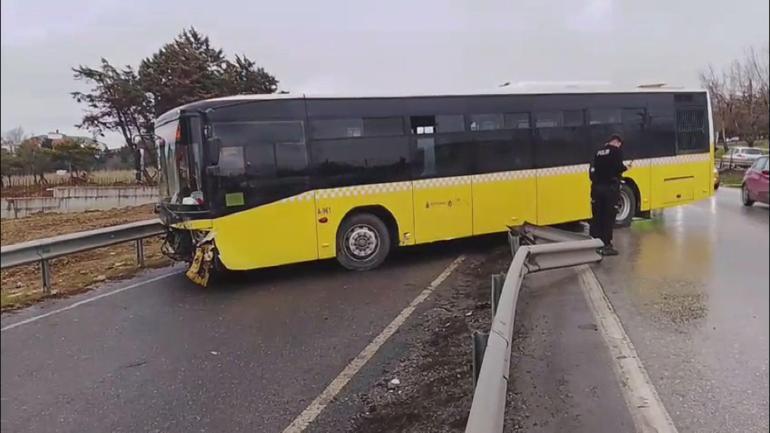 Büyükçekmecede İETT otobüsü kaza yaptı: 5 yaralı