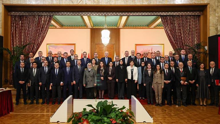 Terörsüz Türkiye raporu Meclisten geçti: Türk-Kürt kardeş ve kaderdaştır