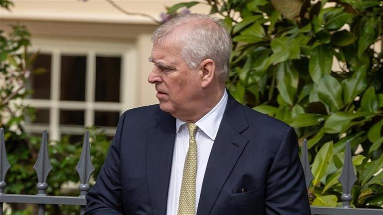 SON DAKİKA | Epstein depremi büyüyor: İngiltere Kralı 3. Charles’ın kardeşi Prens Andrew gözaltında