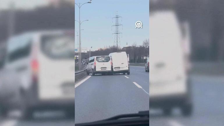 Akılalmaz görüntü İstanbul trafiğinde bunu da gördük