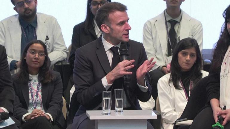 Macron sanal medya devlerine tepki gösterdi