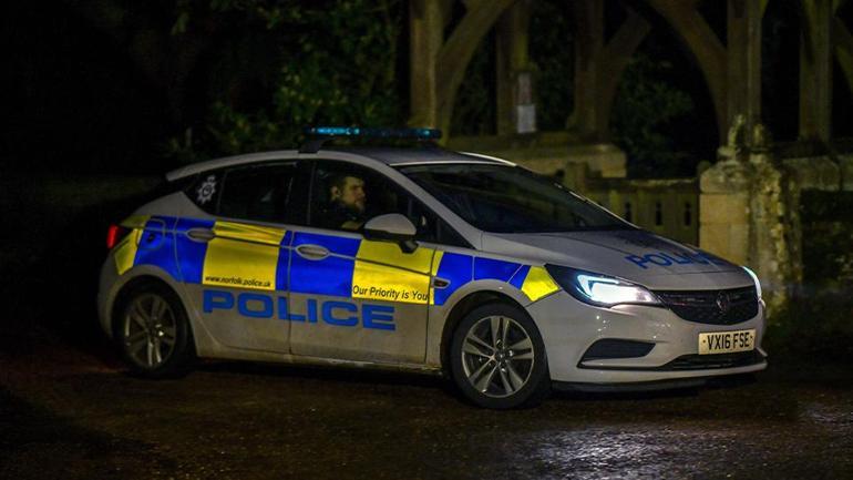 Wood Farmda polis baskını: Eski Prens Andrewin evinde arama
