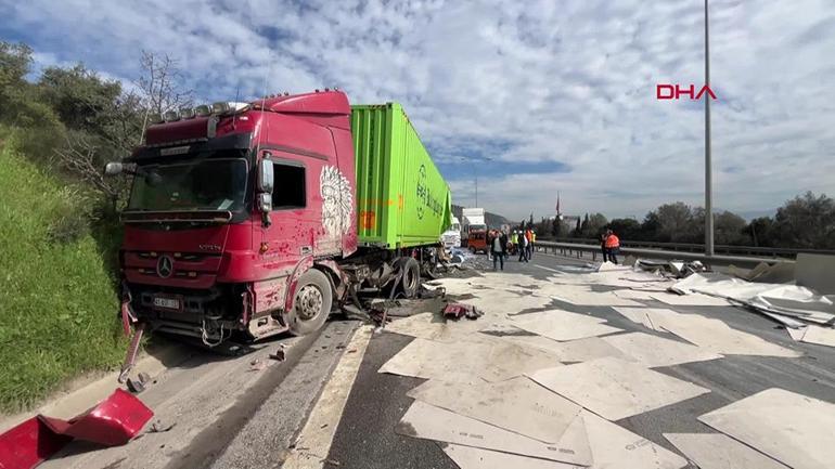  Kocaelide TIRlar çarpıştı, İstanbul yönü ulaşıma kapandı