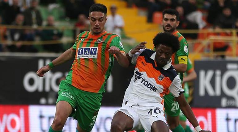 Başakşehir, Alanyaspor deplasmanında güldü