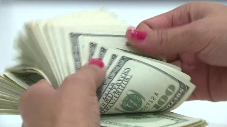 Yetkisiz döviz alım satıma ceza yağdı