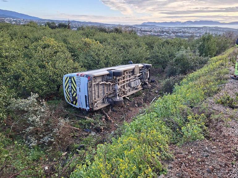 Hatayda öğrenci servisi devrildi; 7 yaralı
