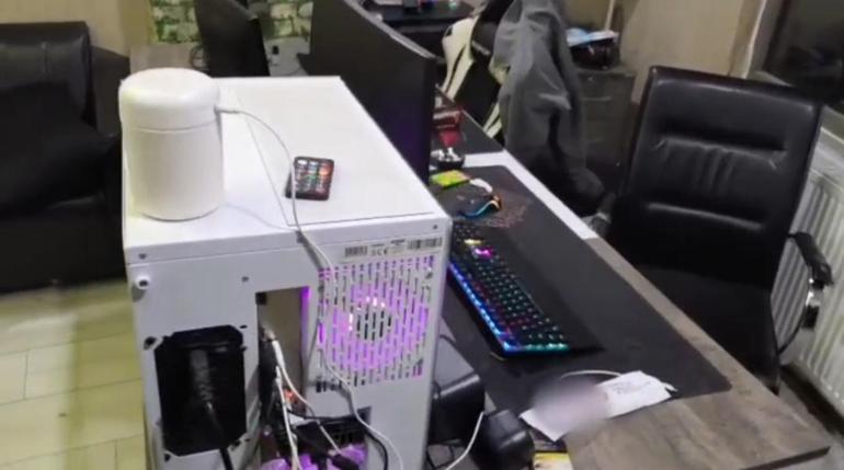 Batman merkezli 10 ilde 15 milyar liralık işlem hacmine ulaşan yasa dışı bahis ağı çökertildi