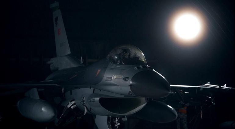 Balıkesirde şehit olan Hava Pilot Binbaşı İbrahim Bolattan geriye bu görüntüler kaldı