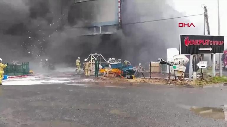 SON DAKİKA... Silivride fabrikada yangın