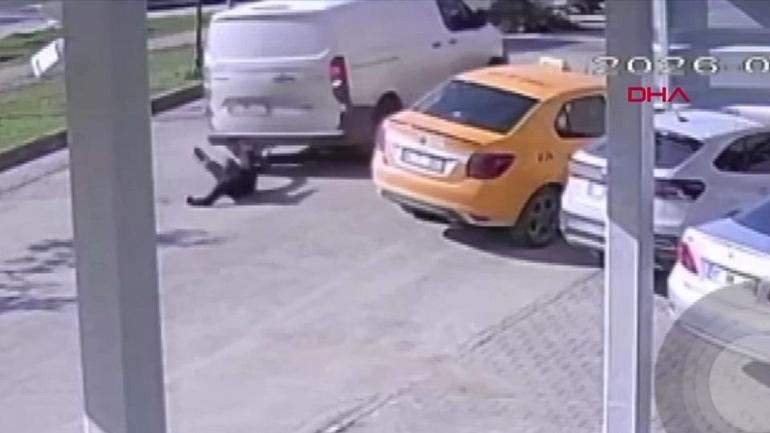 Telefona bakarken canından olacaktı