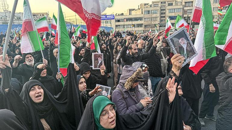 İranda şimdi ne olacak Tahranda kuyruklar, kaçış ve sessiz korku