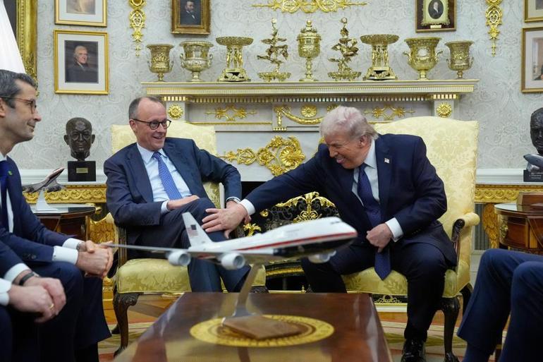 SON DAKİKA | Trump: Biz saldırmasaydık İran saldıracaktı, liderlik için aklımda 3 isim vardı ama hepsi öldü