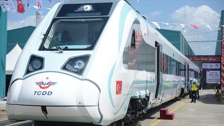  Milli Elektrikli Hızlı Tren raylara iniyor