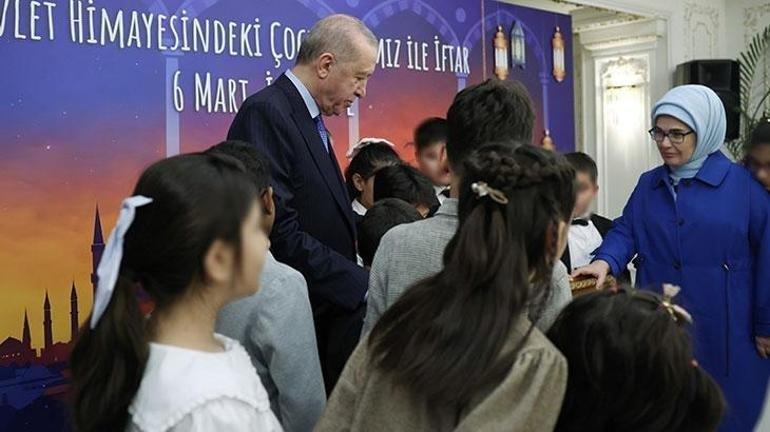 Cumhurbaşkanı Erdoğan, devlet himayesindeki çocuklarla iftarda bir araya geldi