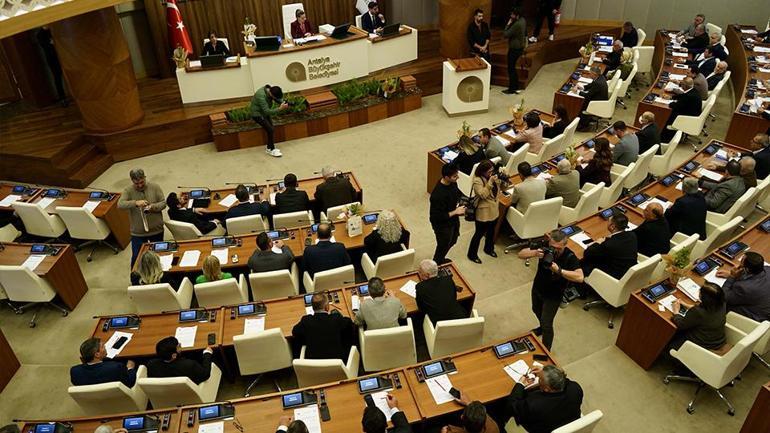 Böcekin kurduğu esnaf dairesi için kapatma teklifi