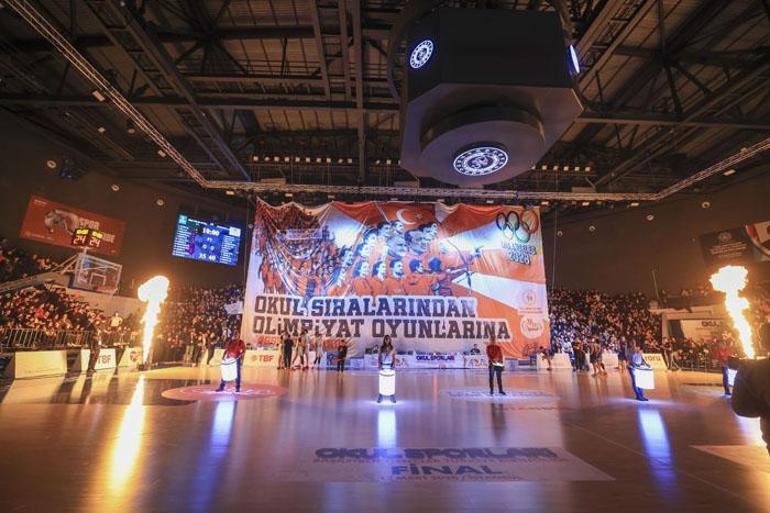 Bakan Bak: Geleceğin 12 Dev Adamları okul sporlarında yetişiyor