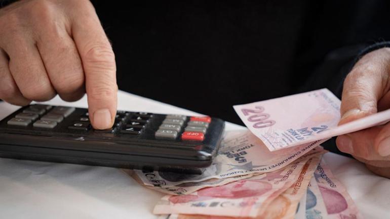 İşte emekli maaşı hesaplama rehberi Prim miktarı, SGK başlangıç tarihi, statü...