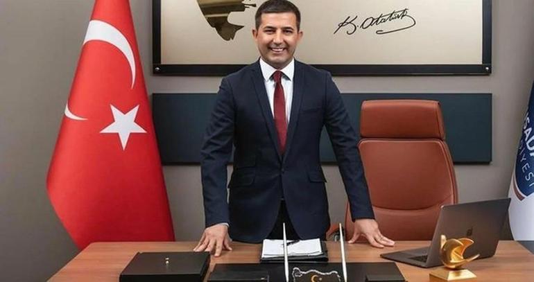 ÖMER GÜNEL KİMDİR Kuşadası Belediye Başkanı Ömer Günel Hangi Partiden, Neden Gözaltına Alındı İşte Hayatı...