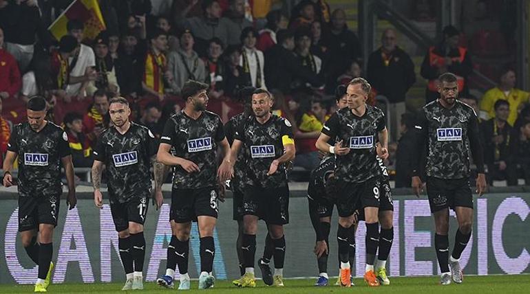 Göztepe ile Alanyaspor, puanları paylaştı