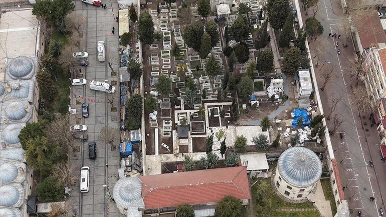 TARİHİ ÇINARA VEDA Prof. Dr. İlber Ortaylı son yolculuğuna uğurlanıyor