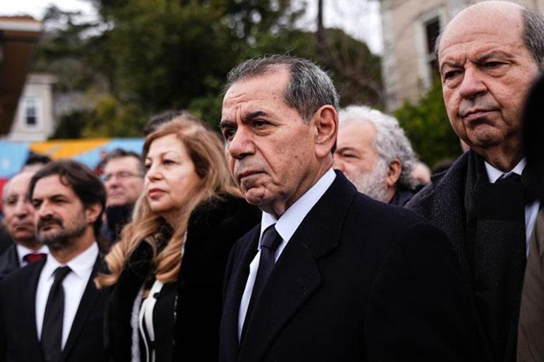 TARİHİ ÇINARA VEDA Prof. Dr. İlber Ortaylı son yolculuğuna uğurlanıyor