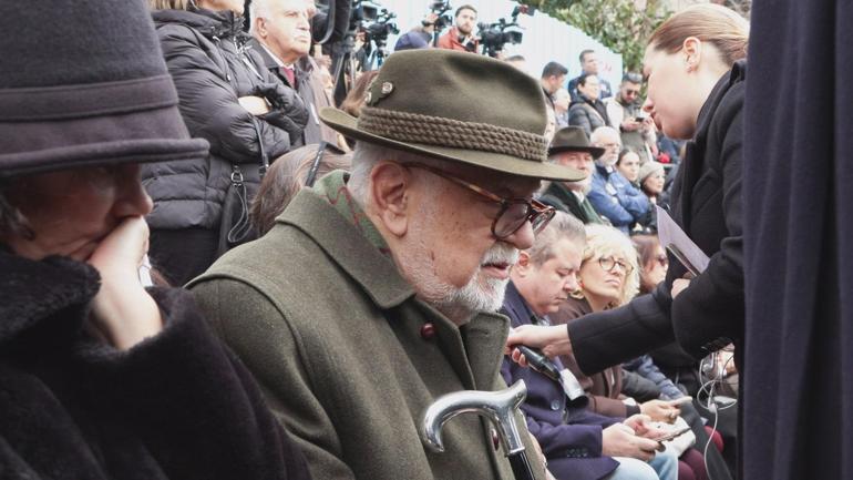  Arkadaşımı çok özleyeceğim