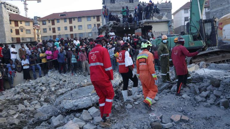 Kenyada bina çöktü: 4 ölü, 4 yaralı