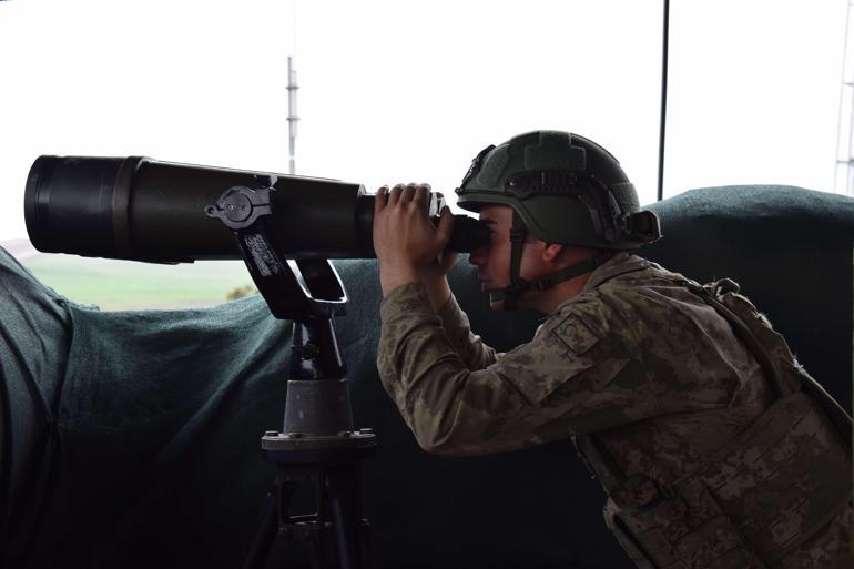  Mehmetçik görev başında