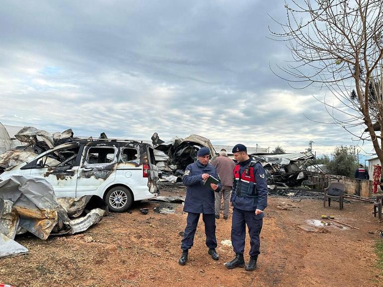  Prefabrik yapıdaki 5 çocuk ve anneleri öldü