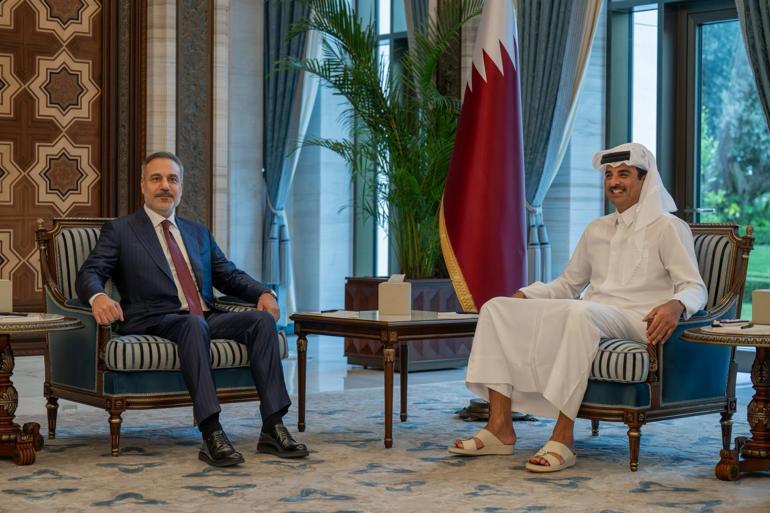  Uçağın rotası dikkat çekti