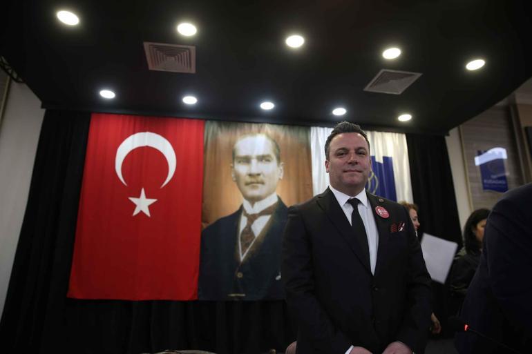 Kuşadası Belediyesi Başkan Vekilliğine Tahsin Demirtaş seçildi