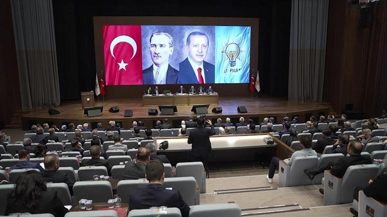 AK Parti yerel yönetim reformu çalışması sürüyor