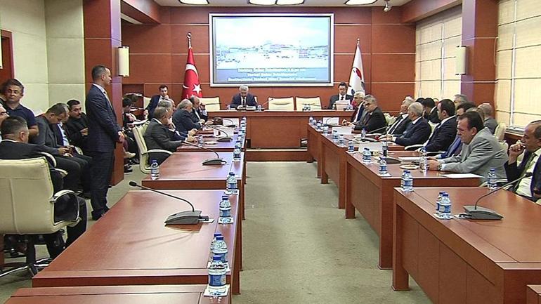 AK Parti yerel yönetim reformu çalışması sürüyor