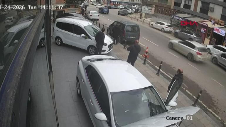 İstanbul Pendik’te sokak ortasında silahlı saldırı