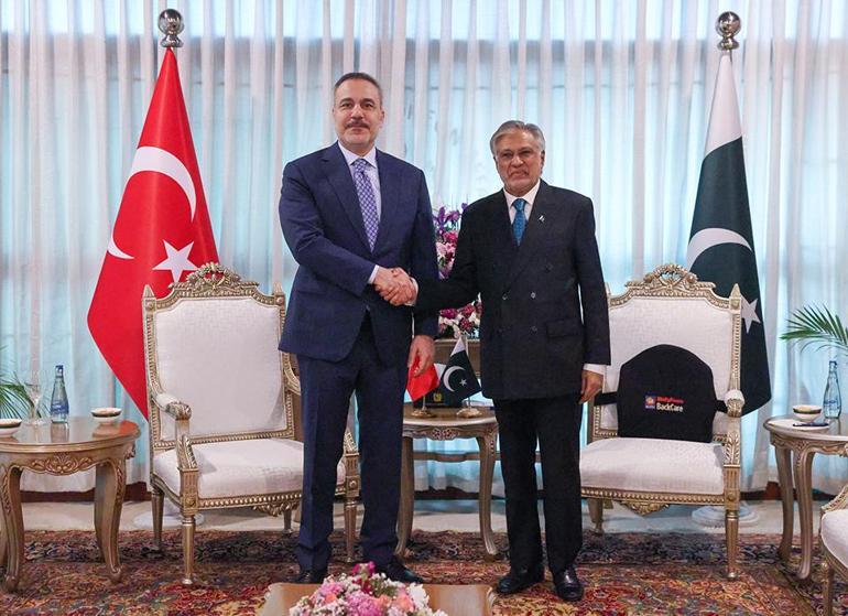 Pakistanda kritik İran zirvesi: Türkiye dahil 4 ülke masada