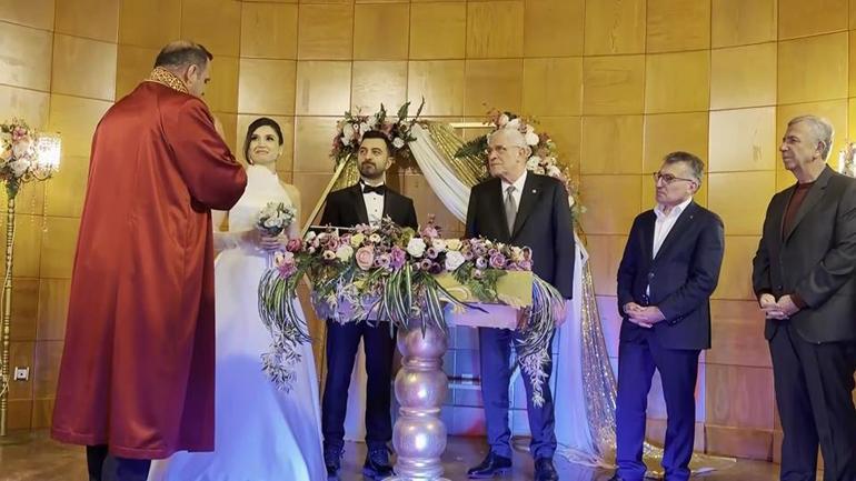 CNN TÜRKün mutlu günü: Ankara Muhabiri Melike Görür dünyaevine girdi