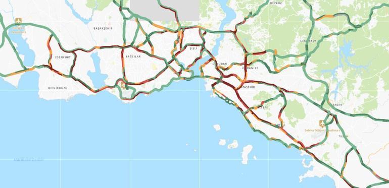 İstanbulda trafik yoğunluğu yüzde 80i aştı