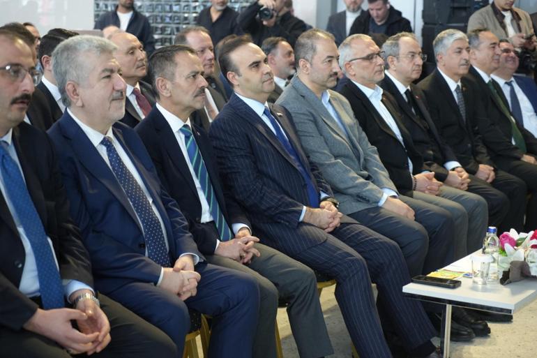 Bakan Kacır: Kimya sektöründe 935 milyar lira nitelikli yatırımın önünü açtık