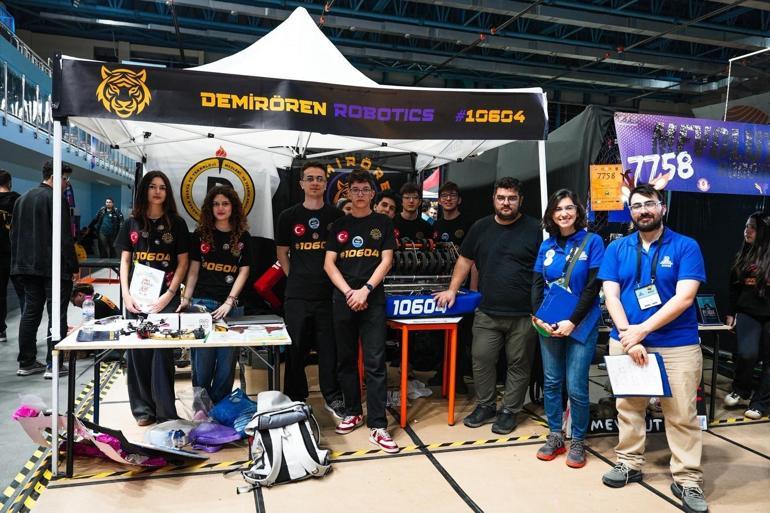 Demirören Robotics dünya sahnesine çıkıyor: Houston bileti geldi