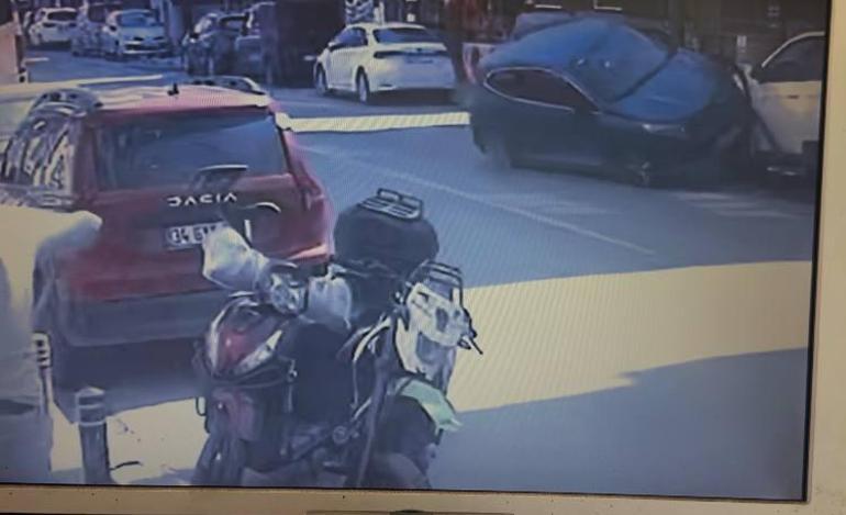 Park halindeki cipe çarpan otomobil takla attı