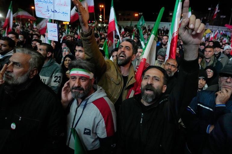SON DAKİKA... ABD, İsrail - İran savaşında son gelişmeler Ateşkes bozuldu mu Hürmüz Boğazında geçişler durduruldu