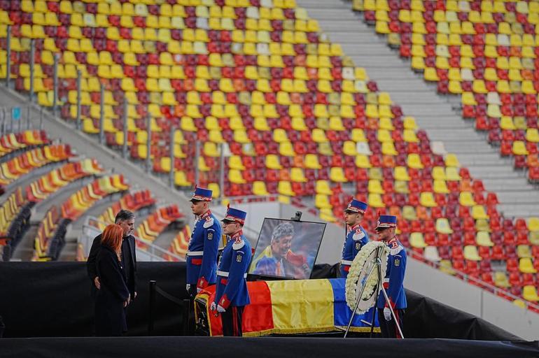 Hayatını kaybeden Mircea Lucescu için hüzünlü tören