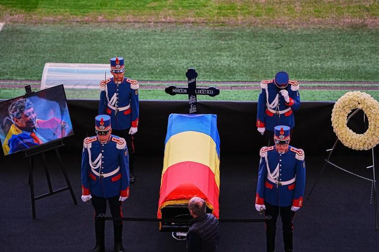 Hayatını kaybeden Mircea Lucescu için hüzünlü tören