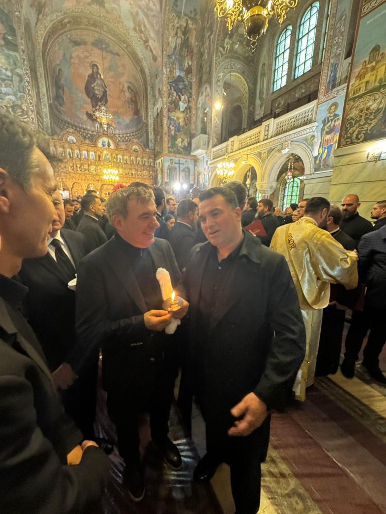 Bülent Korkmaz ve Hakan Ünsal, Lucescunun cenaze törenine katıldı