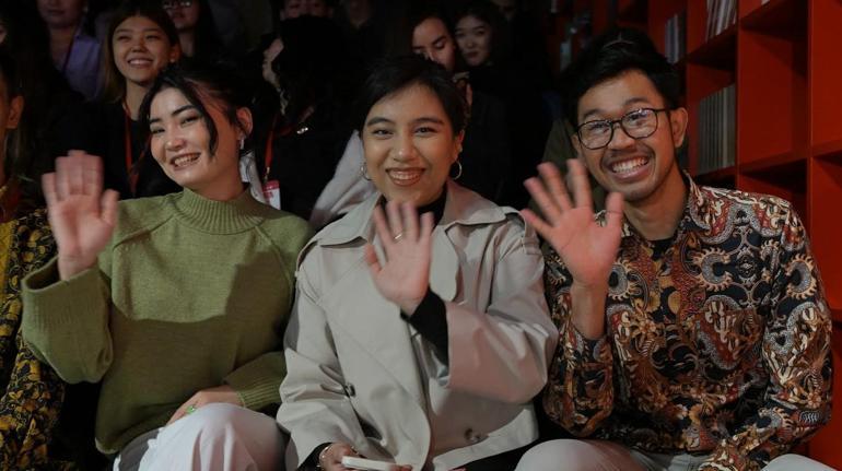 Türkiye Bursları, dünyaya insan kaynağı yetiştiriyor