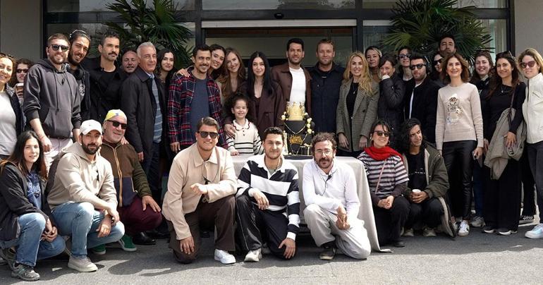 Güller ve Günahların Serhatı Murat Yıldırıma sürpriz kutlama