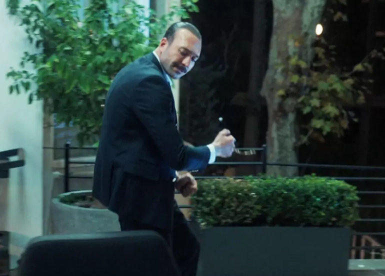 Eşref Rüya fırtınası her yerde