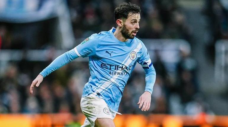 Türk kulüplerinin transfer gözdesi Bernardo Silva için resmî açıklama geldi